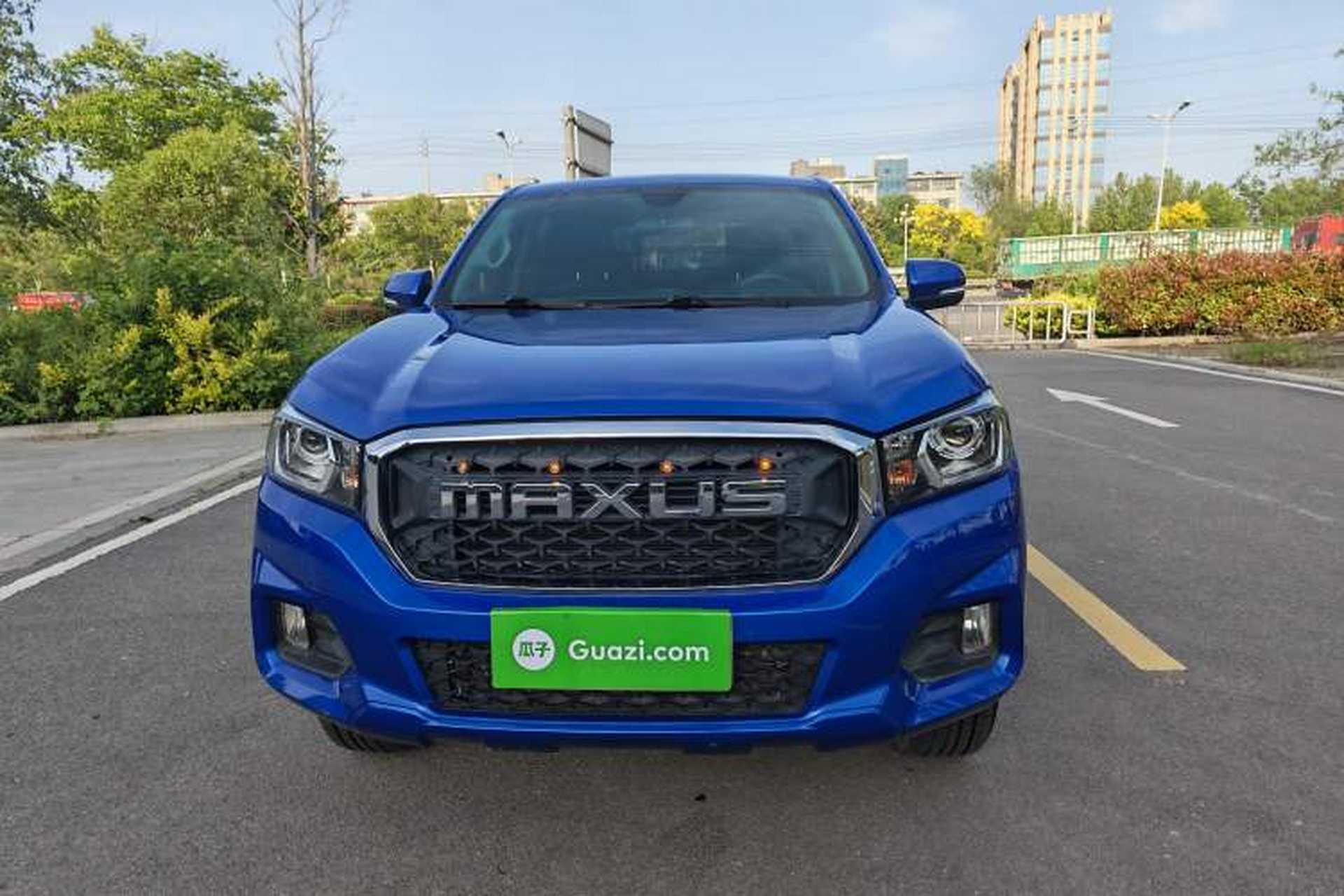 Used SAIC MAXUS T70 2021 2.0T Diesel Automatic Two-Wheel Drive Advanced Version Standard Bed High Ground Clearance Exterior 1