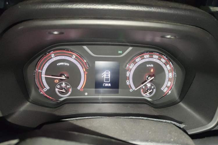 Used SAIC MAXUS T70 2021 2.0T Diesel Manual 4x4 Elite Edition with Long Bed and High Ground Clearance Instrument Cluster