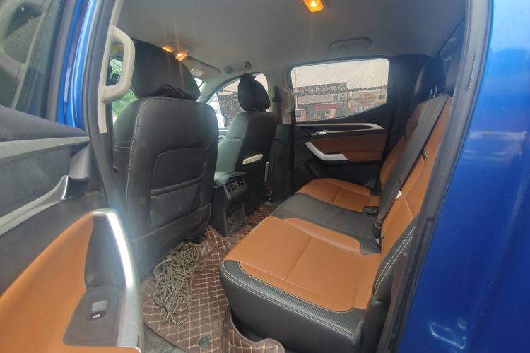 Used SAIC MAXUS T70 2021 2.0T Diesel Automatic 4x4 Elite Version with Long Bed and High Ground Clearance Interior 4