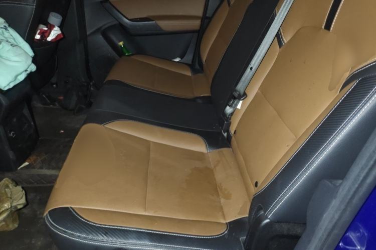 Used SAIC MAXUS T70 2021 2.0T Diesel Automatic 4x4 Elite Version with Long Bed and High Ground Clearance Left Rear Seat
