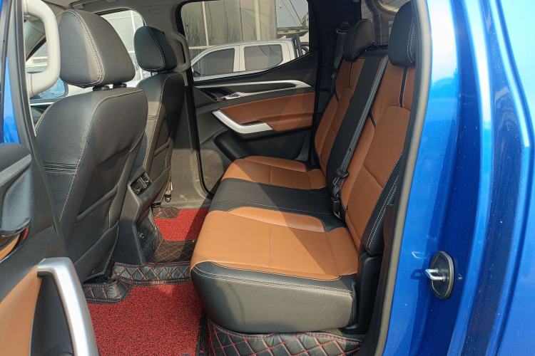 Used SAIC MAXUS T70 2021 2.0T Diesel Automatic 4x4 Australian Version Long Bed High Ground Clearance Left Rear Seat
