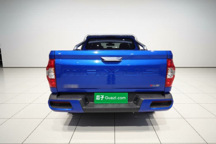 Used SAIC MAXUS T70 2021 2.0T Diesel Automatic Two-Wheel Drive Elite Version with Long Bed and High Ground Clearance Rear