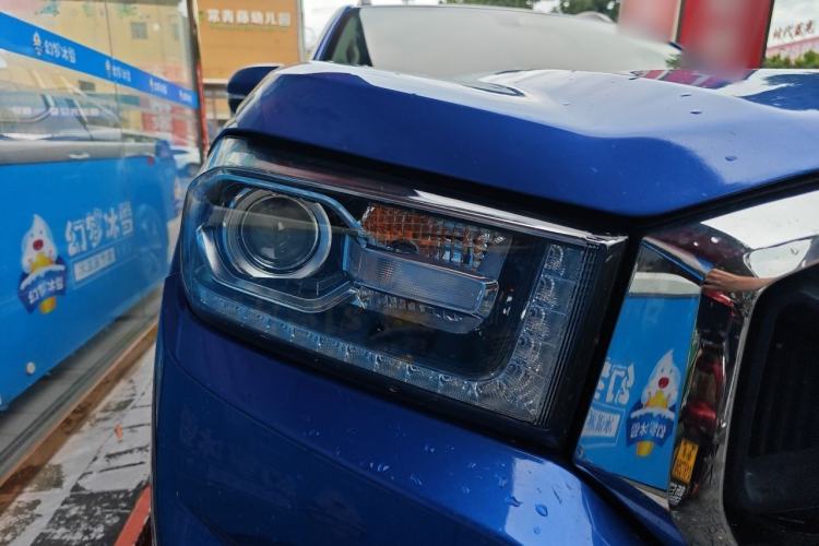 Used SAIC MAXUS T70 2021 2.0T Diesel Automatic 4x4 Australian Version Long Bed High Ground Clearance Right Front Headlight