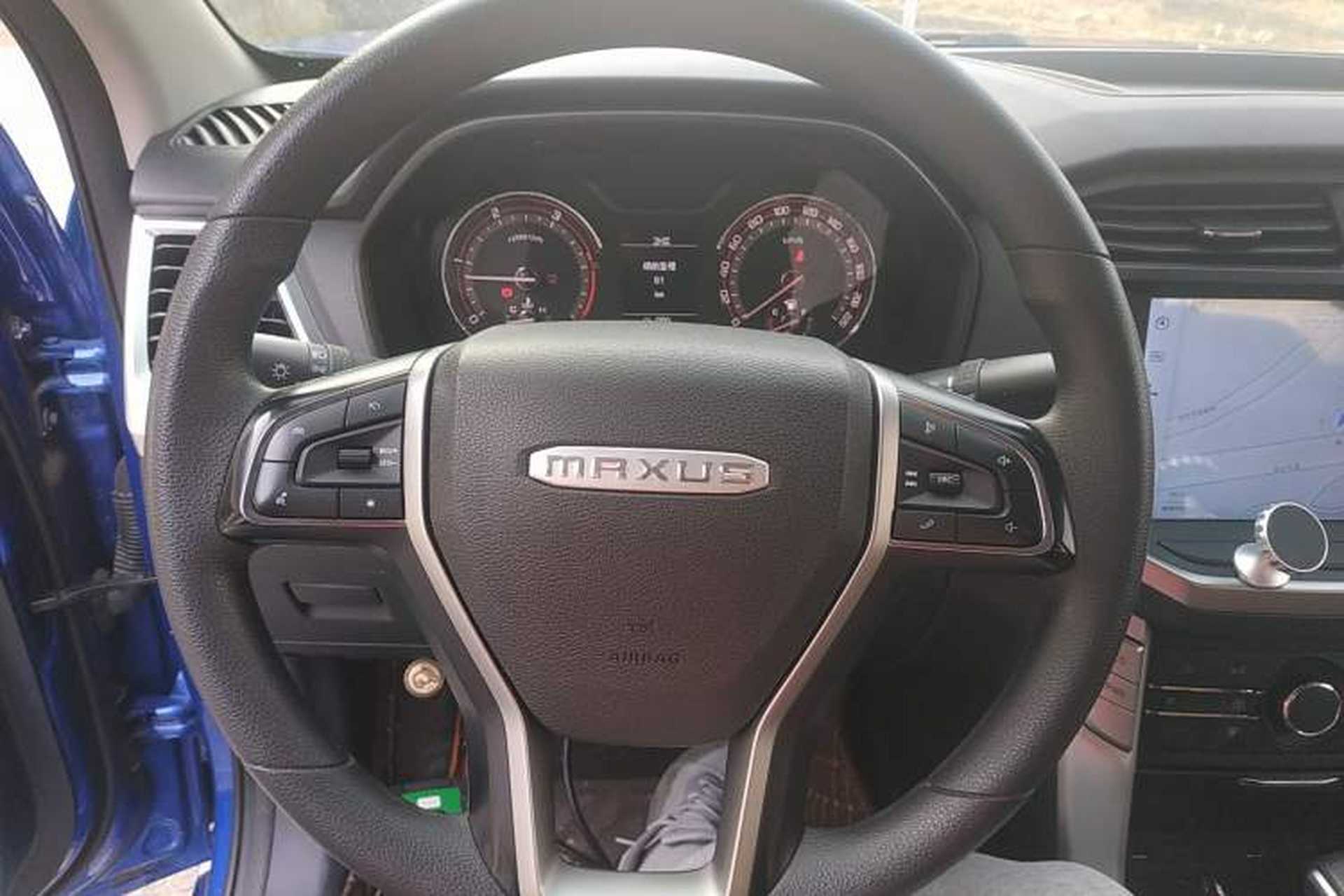 Used SAIC MAXUS T70 2021 2.0T Diesel Automatic 4x4 Elite Version with Long Bed and High Ground Clearance Steering Wheel
