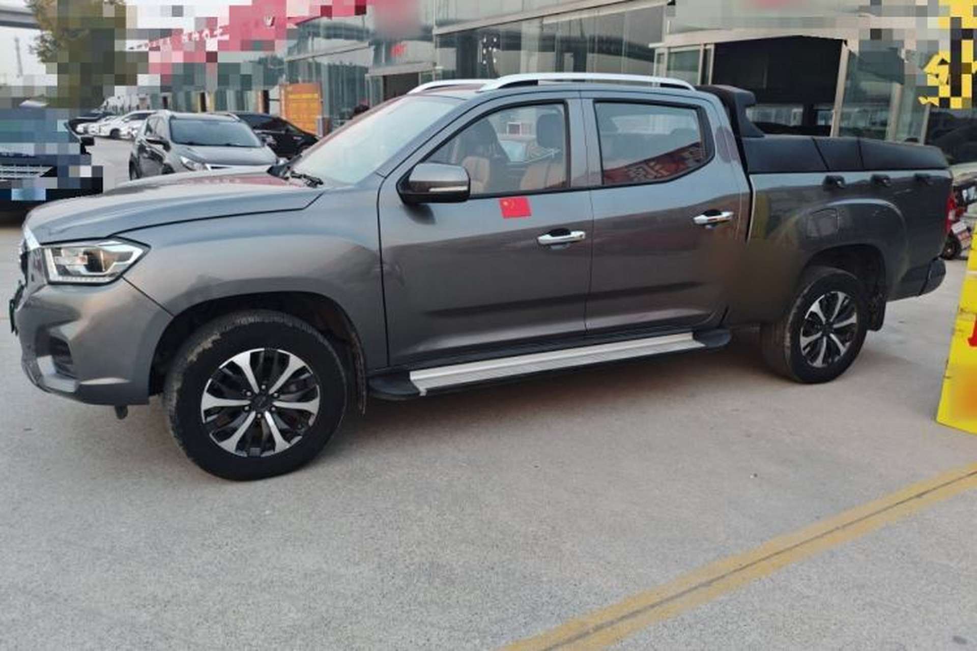 Used SAIC MAXUS T70 2021 2.0T Diesel Automatic Two-Wheel Drive Elite Version with Long Bed and High Ground Clearance Exterior 3