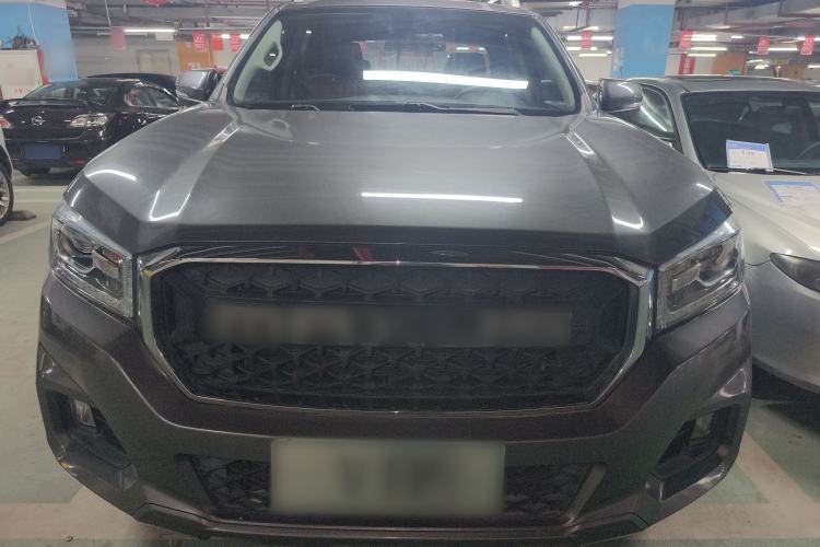Used SAIC MAXUS T70 2021 2.0T Diesel Automatic Two-Wheel Drive Elite Version with Long Bed and High Ground Clearance Front