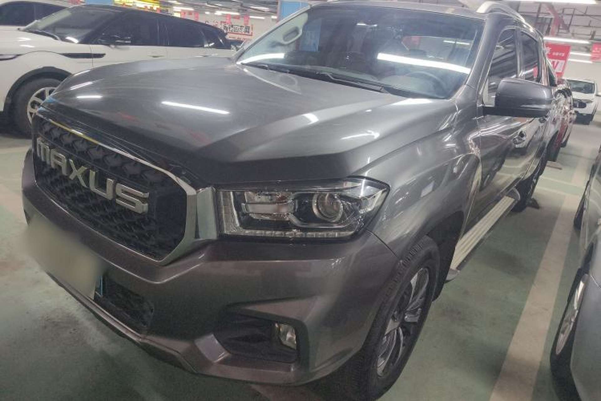 Used SAIC MAXUS T70 2021 2.0T Diesel Automatic Two-Wheel Drive Elite Version with Long Bed and High Ground Clearance Front Left 45 Deg