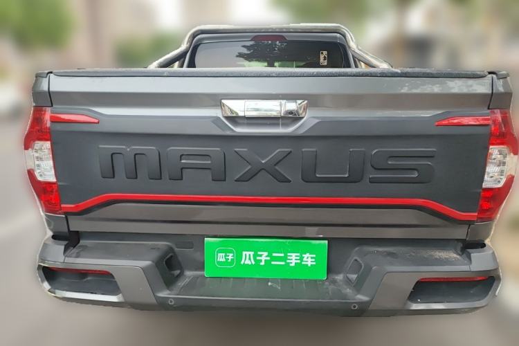 Used SAIC MAXUS T70 2021 2.0T Diesel Automatic Two-Wheel Drive Elite Version with Long Bed and High Ground Clearance Rear
