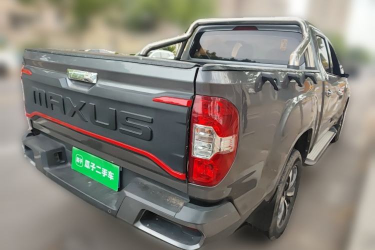 Used SAIC MAXUS T70 2021 2.0T Diesel Automatic Two-Wheel Drive Elite Version with Long Bed and High Ground Clearance Rear Right 45 Deg