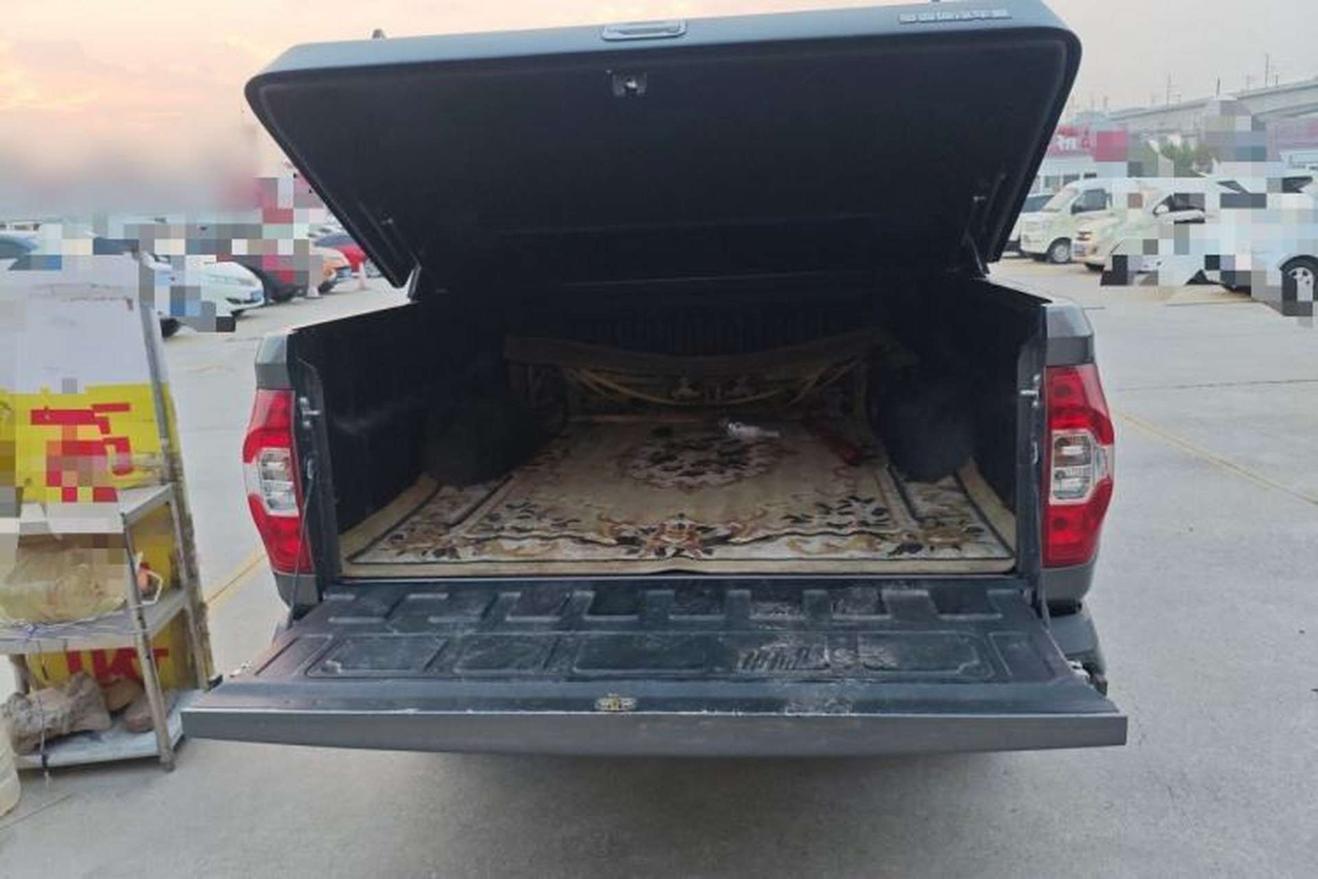 Used SAIC MAXUS T70 2021 2.0T Diesel Automatic Two-Wheel Drive Elite Version with Long Bed and High Ground Clearance Trunk
