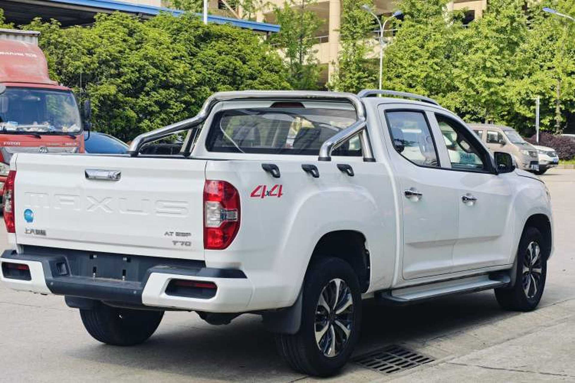 Used SAIC MAXUS T70 2021 2.0T Diesel Automatic 4x4 Elite Version with Long Bed and High Ground Clearance Exterior 7