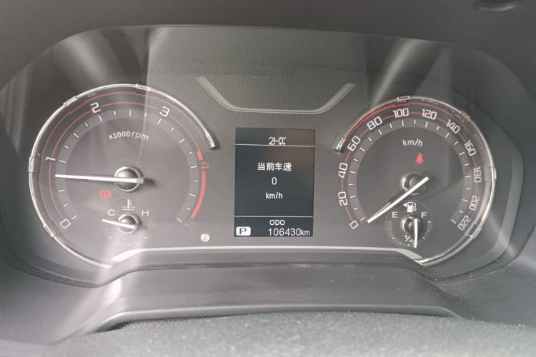 Used SAIC MAXUS T70 2021 2.0T Diesel Automatic 4x4 Elite Version with Long Bed and High Ground Clearance Instrument Cluster