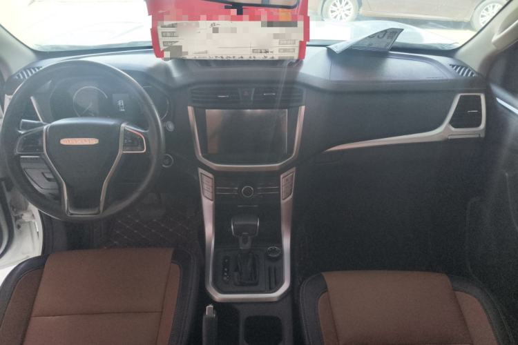 Used SAIC MAXUS T70 2021 2.0T Diesel Automatic 4x4 Elite Version with Long Bed and High Ground Clearance Interior 4