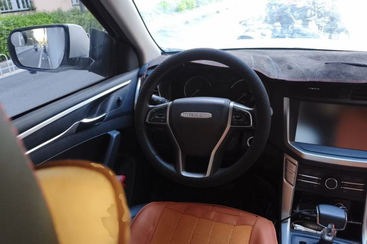 Used SAIC MAXUS T70  Steering Wheel