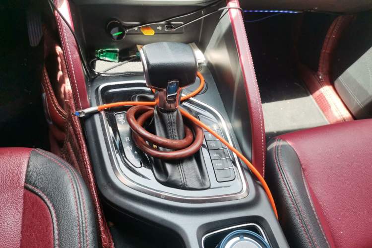Used SAIC MAXUS T70 2022 2.0T Diesel Automatic 2WD Australian-Version Long Bed Gear Lever