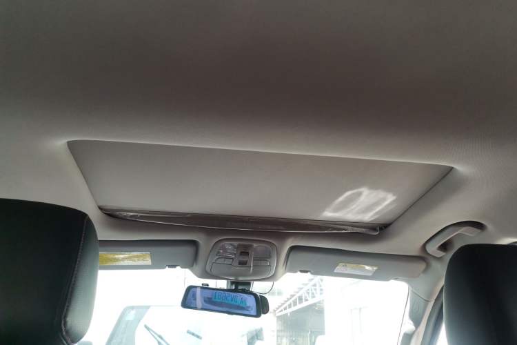 Used SAIC MAXUS T70 2022 2.0T Diesel Automatic 2WD Australian-Version Long Bed Headliner