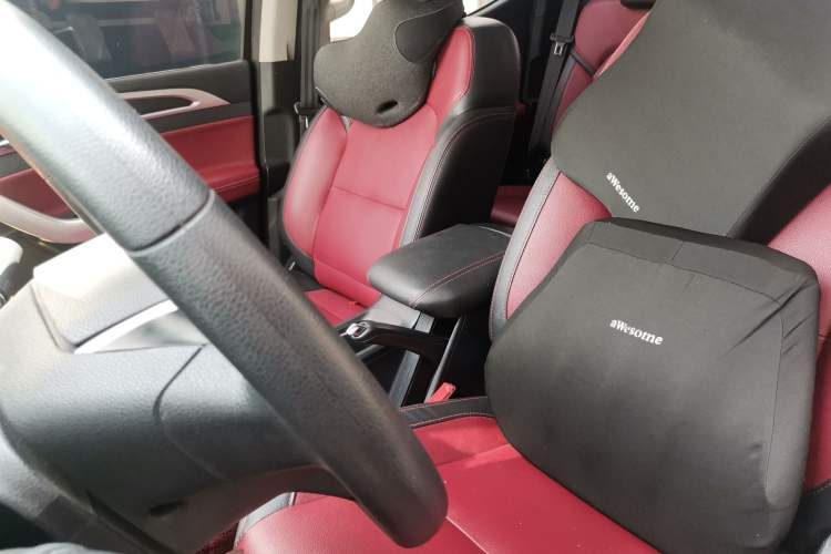 Used SAIC MAXUS T70 2022 2.0T Diesel Automatic 2WD Australian-Version Long Bed Left Front Seat