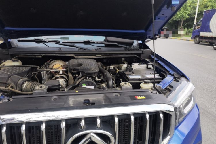 Used SAIC MAXUS T70 2022 2.0T Manual Diesel 4x4 5th Anniversary Edition Comfort Version Long Bed Engine Bay Left