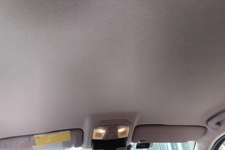 Used SAIC MAXUS T70 2022 2.0T Manual Diesel 4x4 5th Anniversary Edition Comfort Version Long Bed Headliner