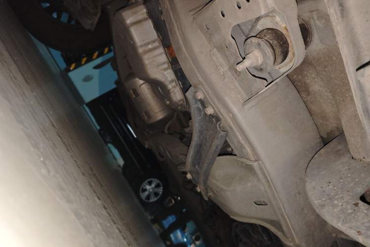 Used SAIC MAXUS T70 2022 2.0T Diesel Automatic 4x4 Australian Version Standard Cab Chassis Front Left