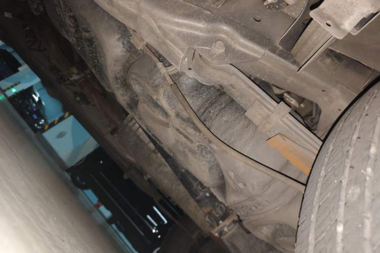 Used SAIC MAXUS T70 2022 2.0T Diesel Automatic 4x4 Australian Version Standard Cab Chassis Rear Left