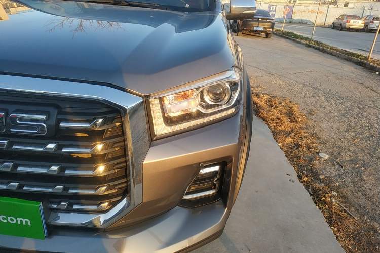 Used SAIC MAXUS T70 2022 2.0T Diesel Automatic 4x4 Australian-Version Long Bed Left Front Headlight