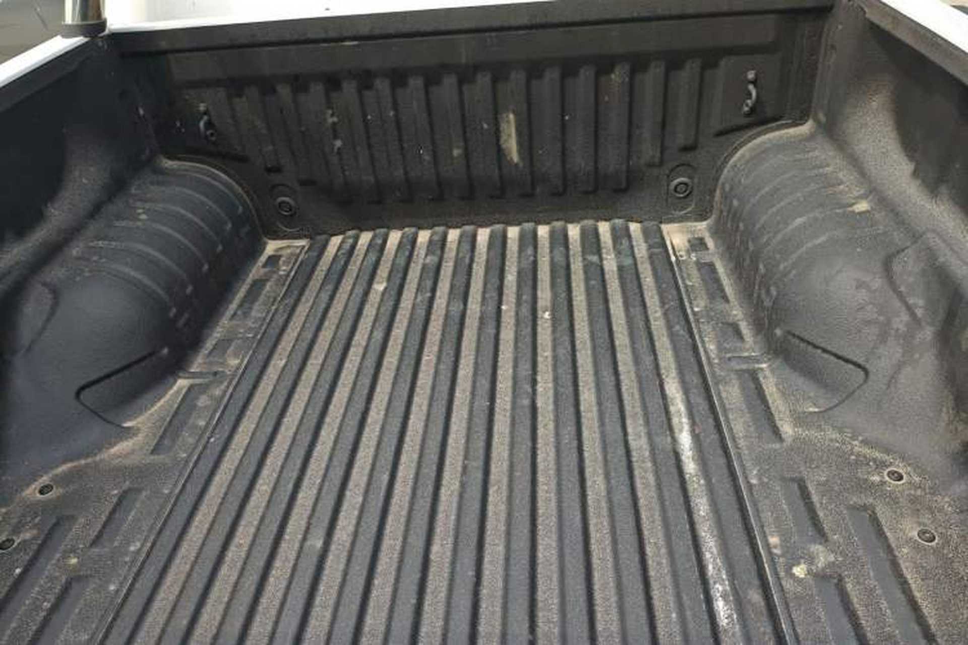 Used SAIC MAXUS T70 2022 2.0T Diesel Automatic 4x4 Australian Version Standard Cab Trunk