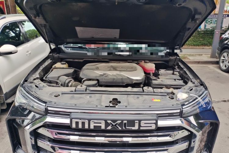 Used SAIC MAXUS T90 2021 2.0T Single-Turbo Automatic All-Wheel Drive High-Ride Elite Version with Extended Cargo Bed Engine Bay