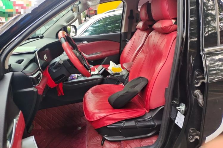Used SAIC MAXUS T90 2021 2.0T Single-Turbo Automatic All-Wheel Drive High-Ride Elite Version with Extended Cargo Bed Left Front Seat