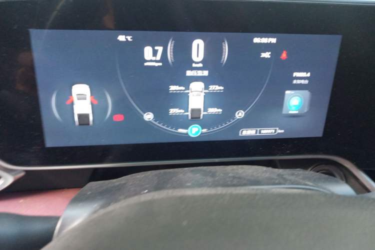 Used SAIC MAXUS T90 2021 2.0T Single-Turbo Automatic All-Wheel Drive High-Ride Elite Version with Extended Cargo Bed Instrument Cluster
