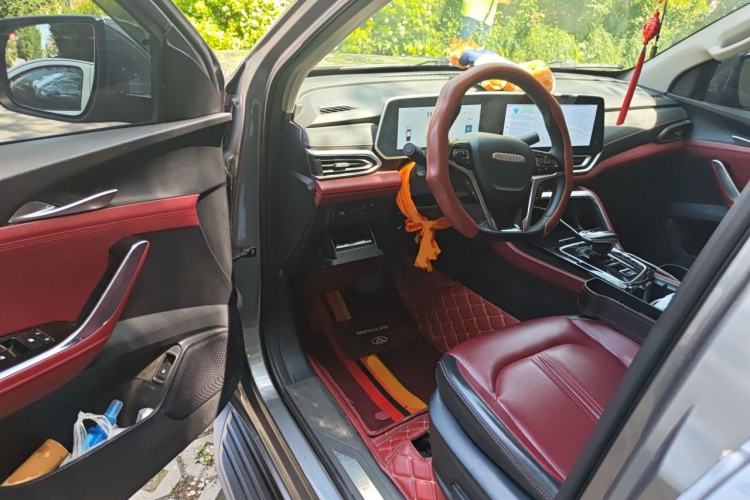 Used SAIC MAXUS T90 2021 2.0T Twin-Turbo Automatic All-Wheel Drive High-Ride Luxury Extended-Size Version Driver Seat