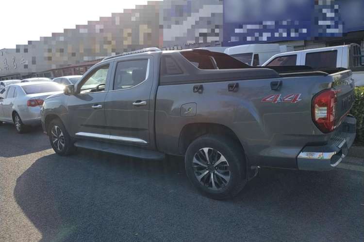 Used SAIC MAXUS T90 2021 2.0T Single-Turbo Automatic All-Wheel Drive High-Ride Elite Version with Extended Cargo Bed Exterior 3