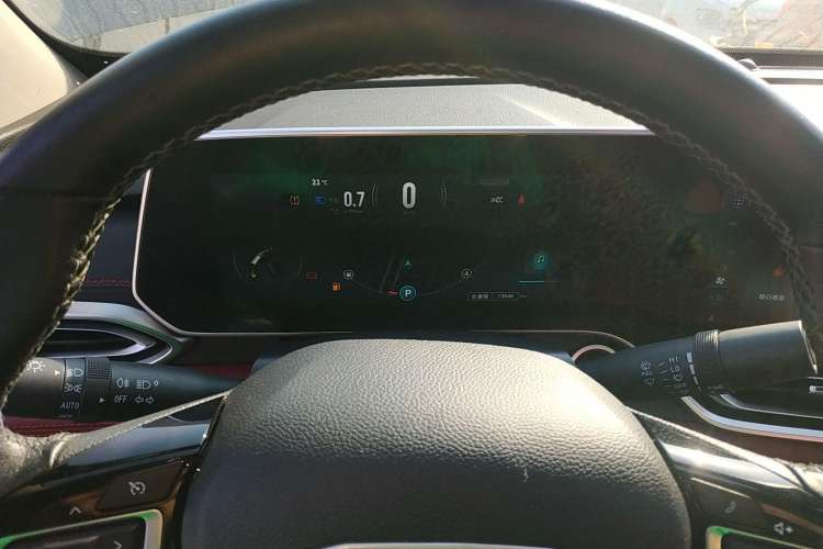 Used SAIC MAXUS T90 2021 2.0T Single-Turbo Automatic All-Wheel Drive High-Ride Elite Version with Extended Cargo Bed Instrument Cluster