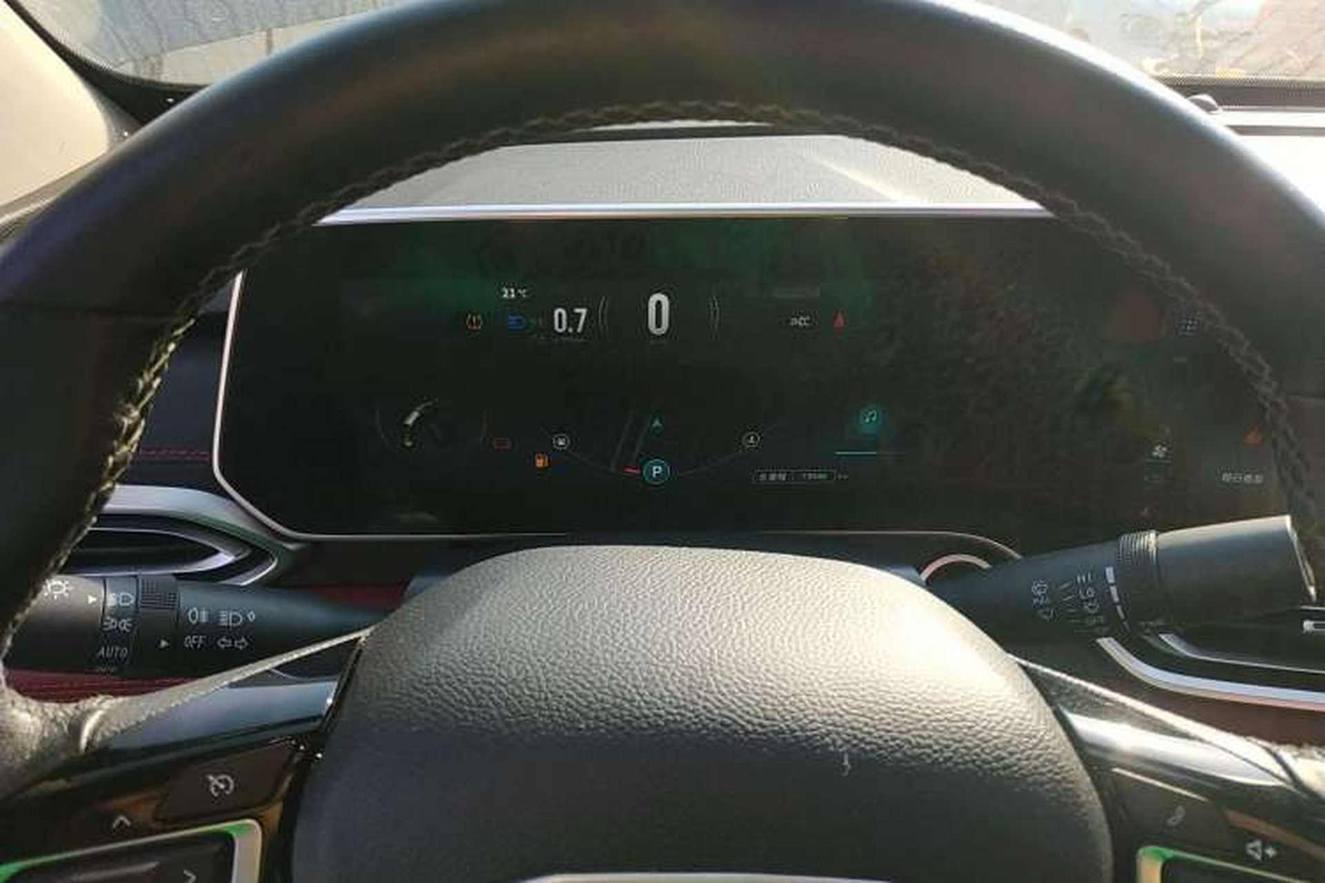 Used SAIC MAXUS T90 2021 2.0T Single-Turbo Automatic All-Wheel Drive High-Ride Elite Version with Extended Cargo Bed Instrument Cluster