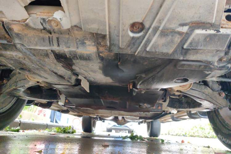 Used SAIC MAXUS T90  Chassis Front
