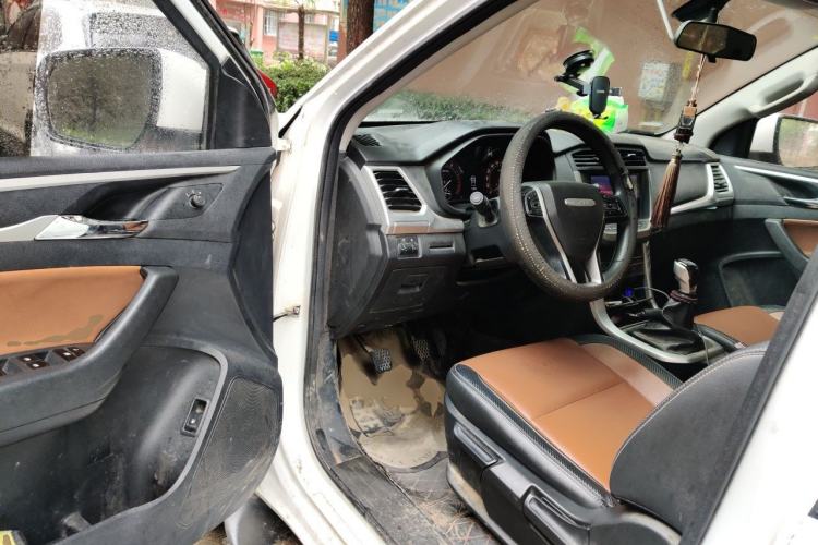 Used SAIC MAXUS T90  Driver Seat