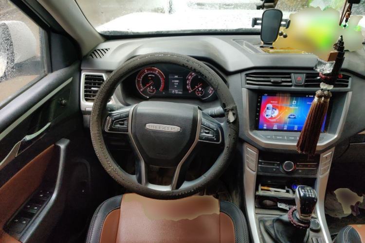 Used SAIC MAXUS T90  Steering Wheel