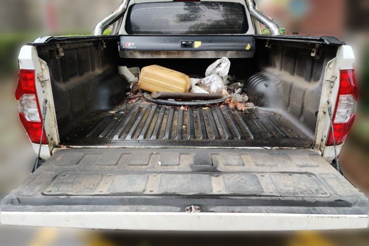 Used SAIC MAXUS T90  Trunk