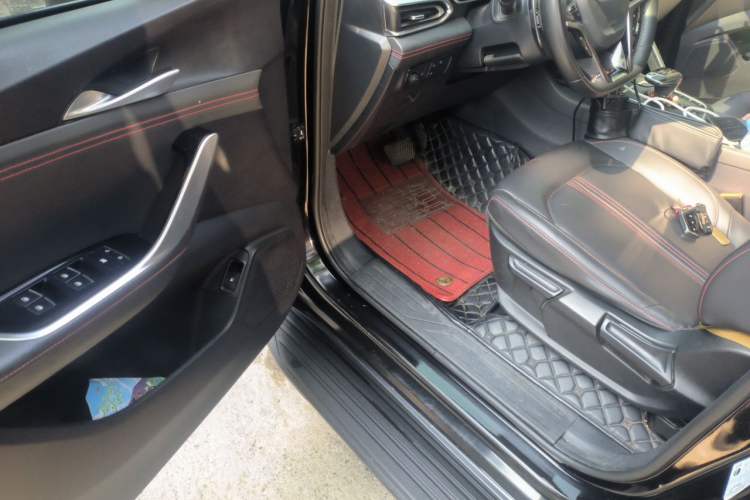 Used SAIC MAXUS T90  Driver Seat