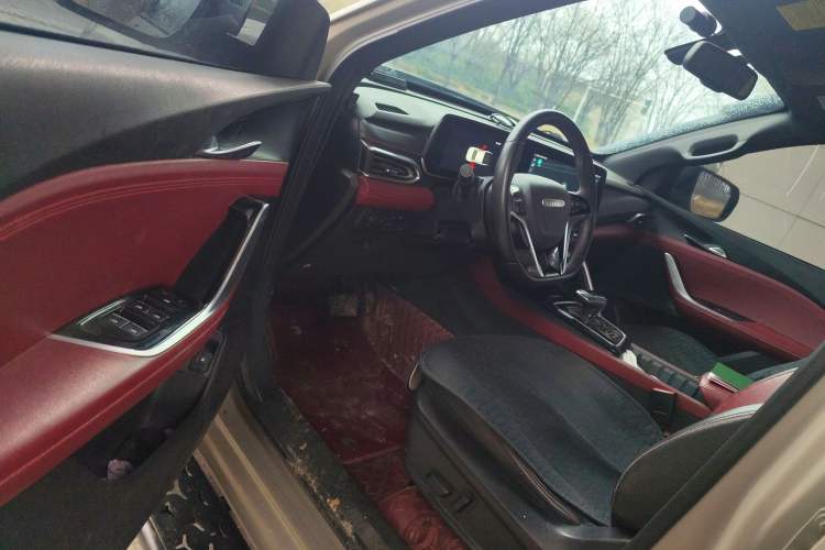 Used SAIC MAXUS T90 2022 2.0T Diesel Automatic 4x4 SAIC Bull—Demon Standard Cab Driver Seat