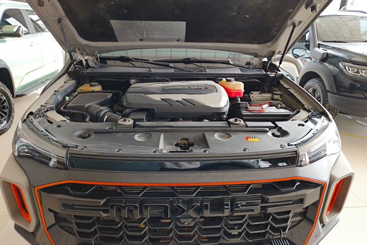 Used SAIC MAXUS T90 2022 2.0T Diesel Automatic 4x4 SAIC Bull—Demon Standard Cab Engine Bay