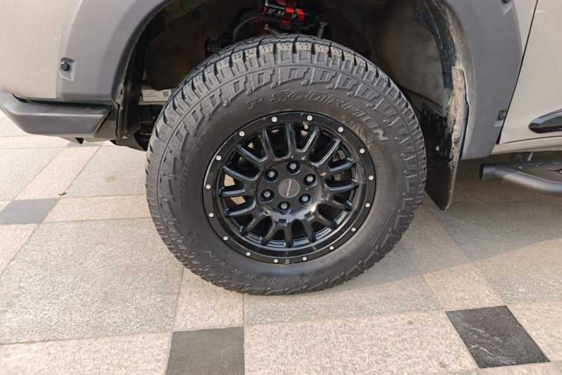 Used SAIC MAXUS T90 2022 2.0T Diesel Automatic 4x4 SAIC Bull—Demon Standard Cab Exterior 4