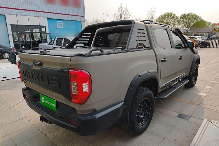 Used SAIC MAXUS T90 2022 2.0T Diesel Automatic 4x4 SAIC Bull—Demon Standard Cab Rear Right 45 Deg