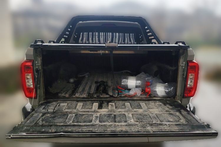 Used SAIC MAXUS T90 2022 2.0T Diesel Automatic 4x4 SAIC Bull—Demon Standard Cab Trunk