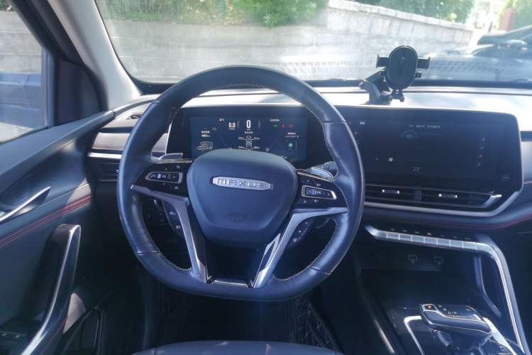 Used SAIC MAXUS T90 RV 2022 2.0T Explorer T90 All-Terrain Green Steering Wheel
