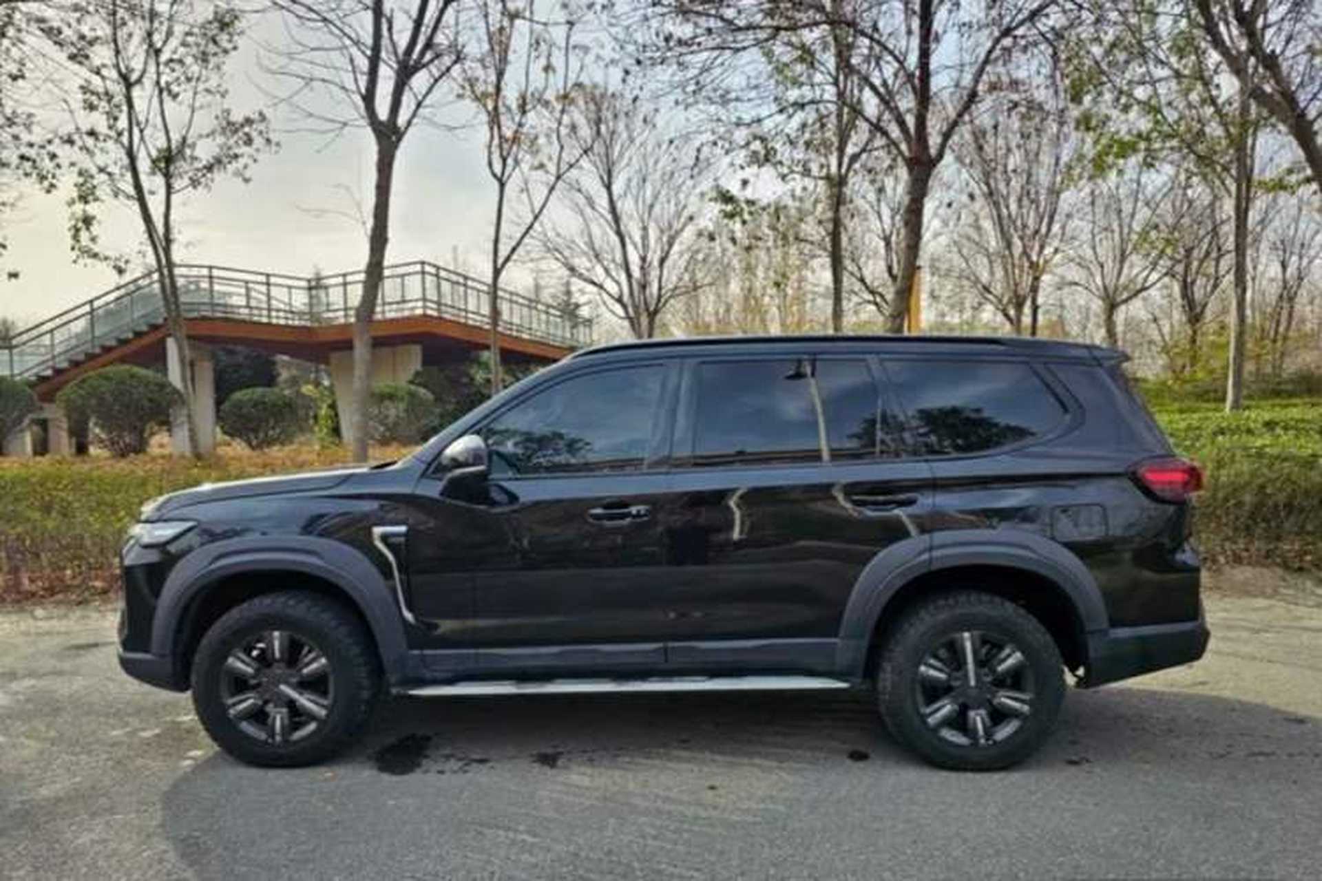 Used SAIC MAXUS Territory 2023 2.0T Cross-Country Luxury Edition 6 Seats Exterior 5