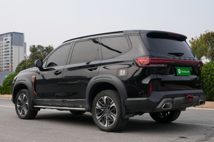 Used SAIC MAXUS Territory 2023 2.0T All-Out Flagship Version 6 Seats Exterior 8