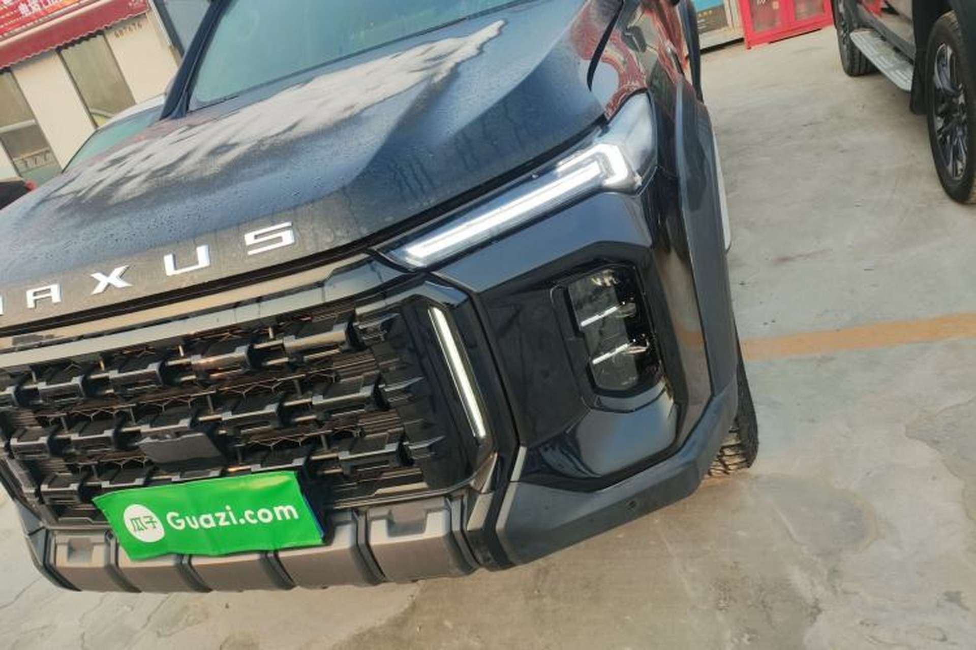Used SAIC MAXUS Territory 2023 2.0T Cross-Country Luxury Edition 6 Seats Left Front Headlight