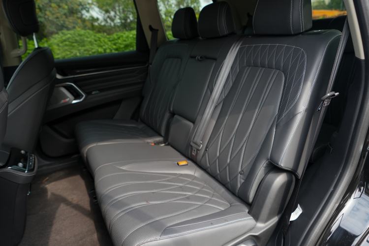 Used SAIC MAXUS Territory 2023 2.0T Cross-Country Luxury Edition 7 Seats Left Rear Seat