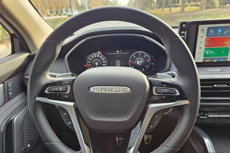 Used SAIC MAXUS Territory 2023 2.0T Cross-Country Luxury Edition 6 Seats Steering Wheel